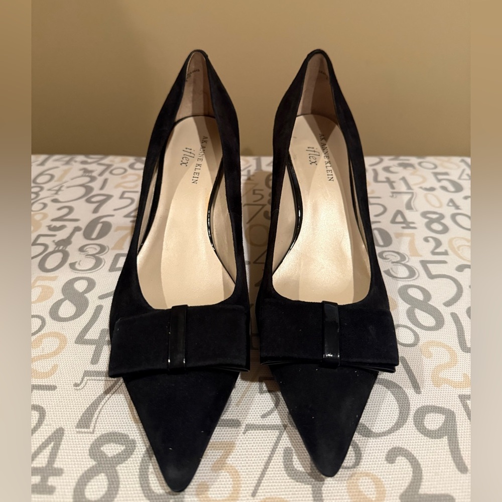 Anne Klein Black Suede Pointed Toe Bow Pumps